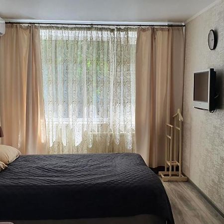 Квартира " A Quiet Place" Apartamento Kamianets-Podilskyi Exterior foto