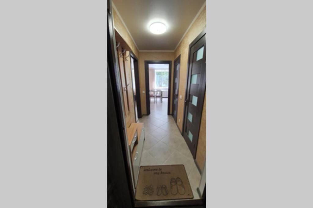 Квартира " A Quiet Place" Apartamento Kamianets-Podilskyi Exterior foto