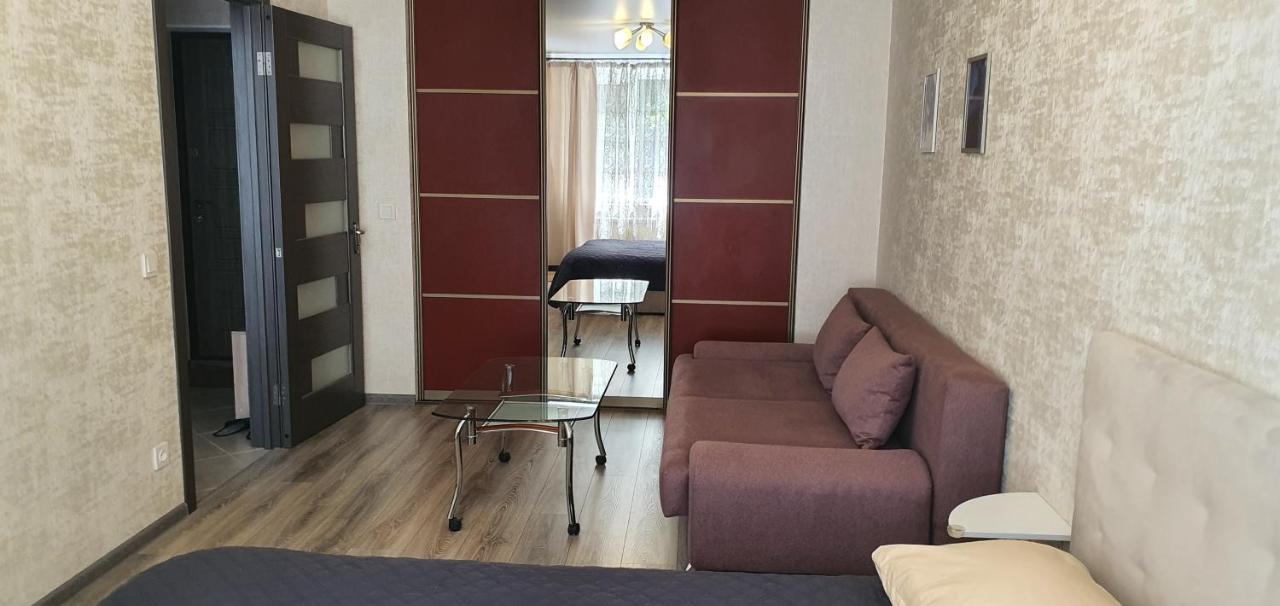 Квартира " A Quiet Place" Apartamento Kamianets-Podilskyi Exterior foto